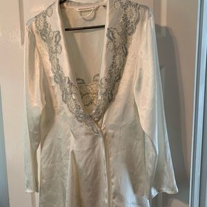 Victoria’s Secret Satin Nightie & Robe